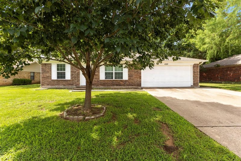 4108 Cypress Springs Drive, Arlington TX 76001 - Photo 32