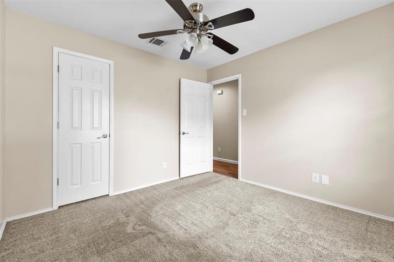 4108 Cypress Springs Drive, Arlington TX 76001 - Photo 10