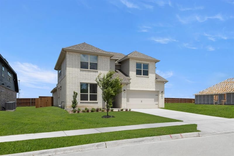 9116 Kansas Pacific Drive, Fort Worth TX 76036 - Photo 2