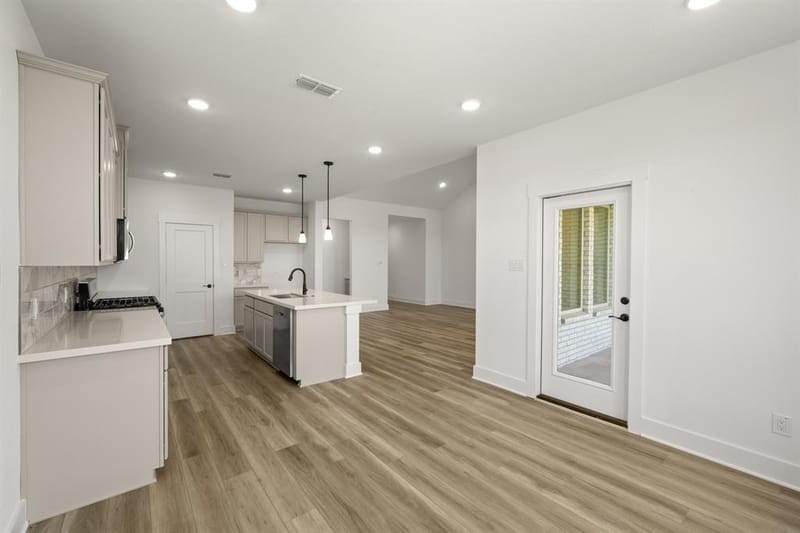 9116 Kansas Pacific Drive, Fort Worth TX 76036 - Photo 12