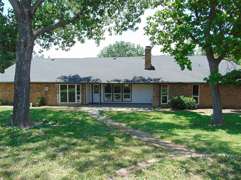 2714 Country Club Parkway, Garland TX 75043 - Photo 24