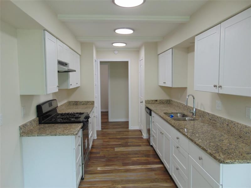 2714 Country Club Parkway, Garland TX 75043 - Photo 10