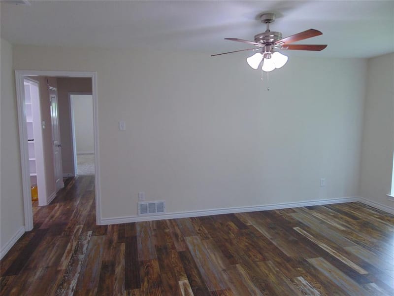 2714 Country Club Parkway, Garland TX 75043 - Photo 14
