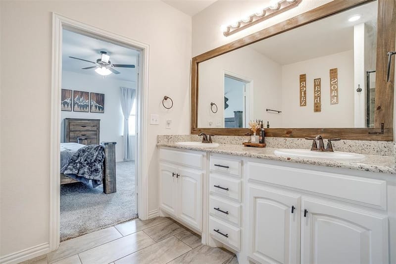 340 Sanger Drive, Springtown TX 76082 - Photo 23