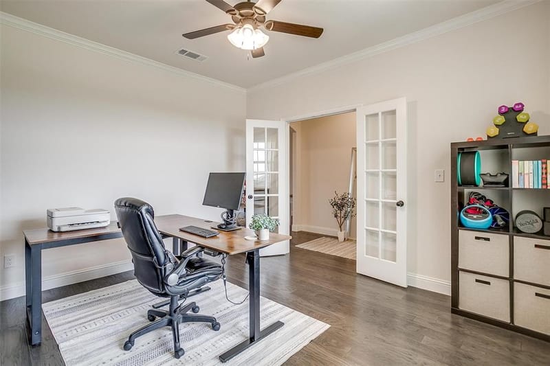 340 Sanger Drive, Springtown TX 76082 - Photo 12