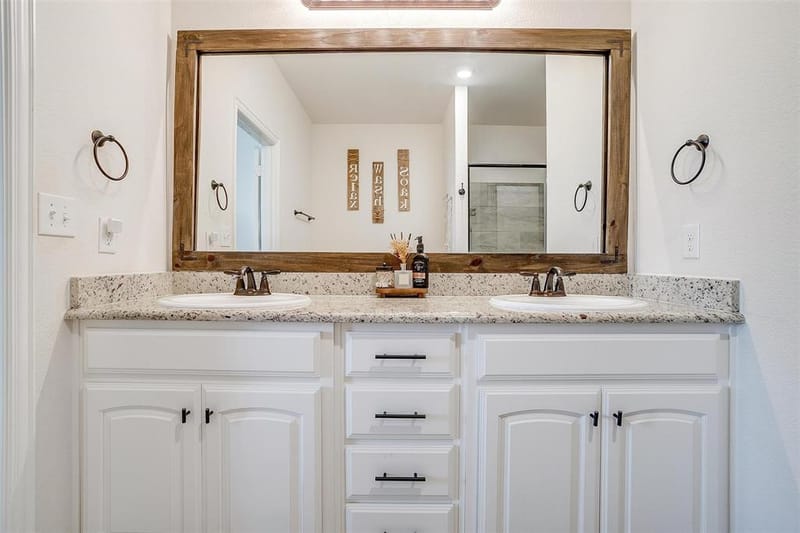 340 Sanger Drive, Springtown TX 76082 - Photo 22