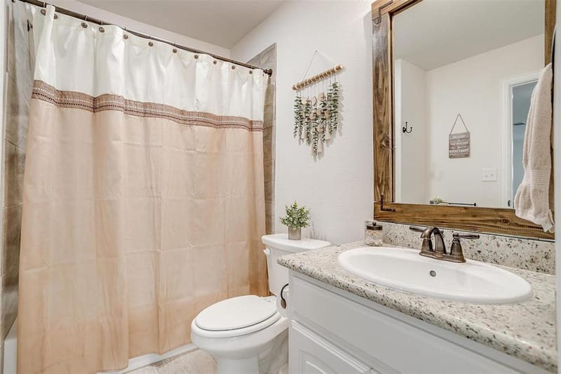 340 Sanger Drive, Springtown TX 76082 - Photo 32
