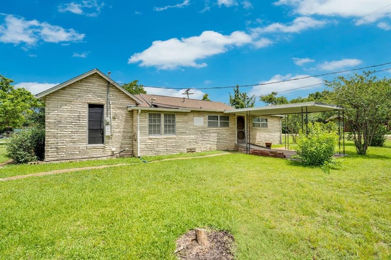 508 E Henderson Street, Itasca TX 76055 - Photo 8