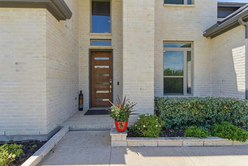 9607 Maple Hill Lane, Frisco TX 75035 - Photo 6