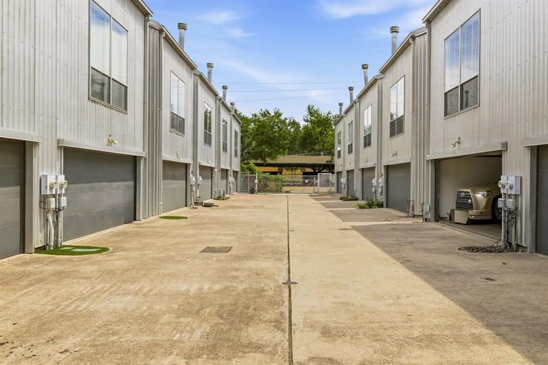 3836 San Jacinto Street, Dallas TX 75204 - Photo 27