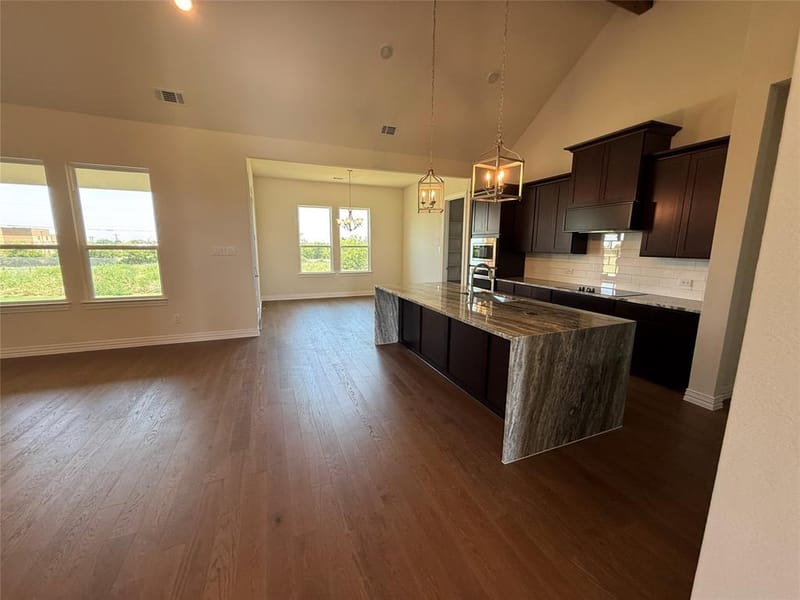 208 Slimp Bluff, Azle TX 76020 - Photo 10