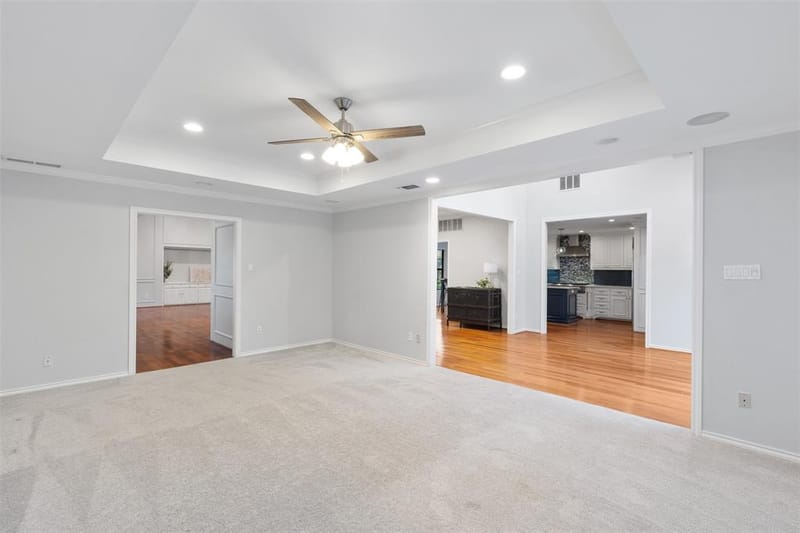 9604 Robin Meadow Drive, Dallas TX 75243 - Photo 12