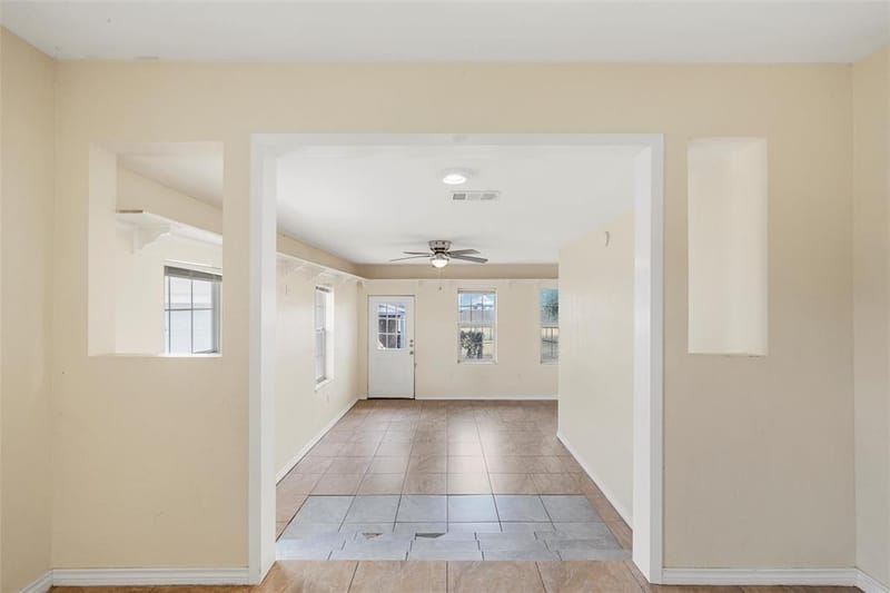 1306 W 11th Street, McGregor TX 76657 - Photo 12