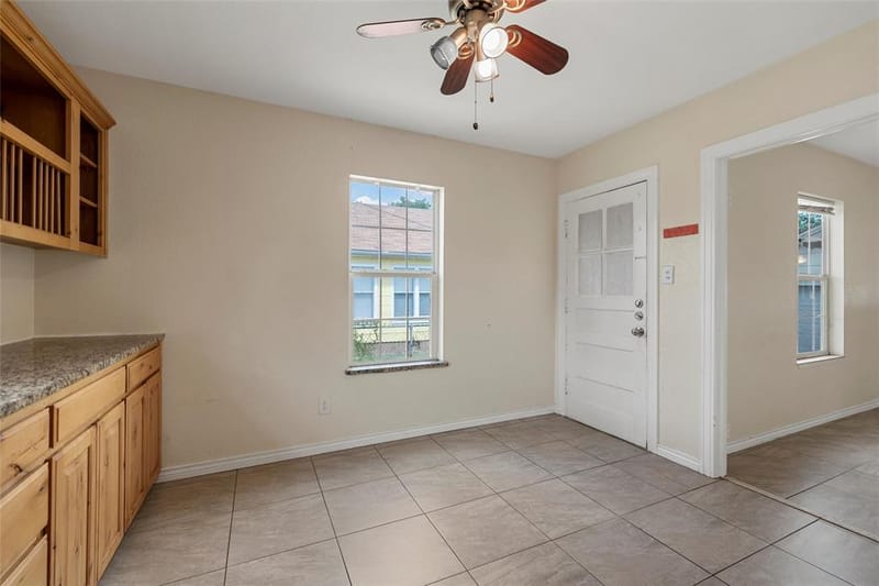 1306 W 11th Street, McGregor TX 76657 - Photo 10