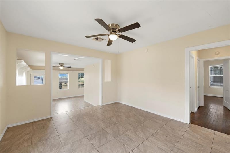 1306 W 11th Street, McGregor TX 76657 - Photo 11