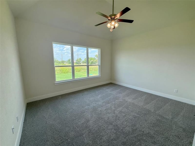 1300 Green Ridge, Weatherford TX 76085 - Photo 9