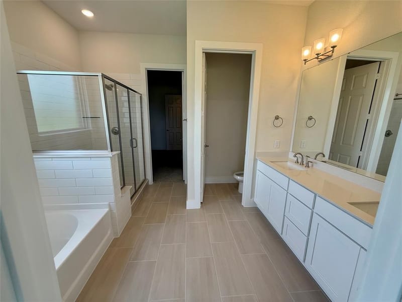 1300 Green Ridge, Weatherford TX 76085 - Photo 10
