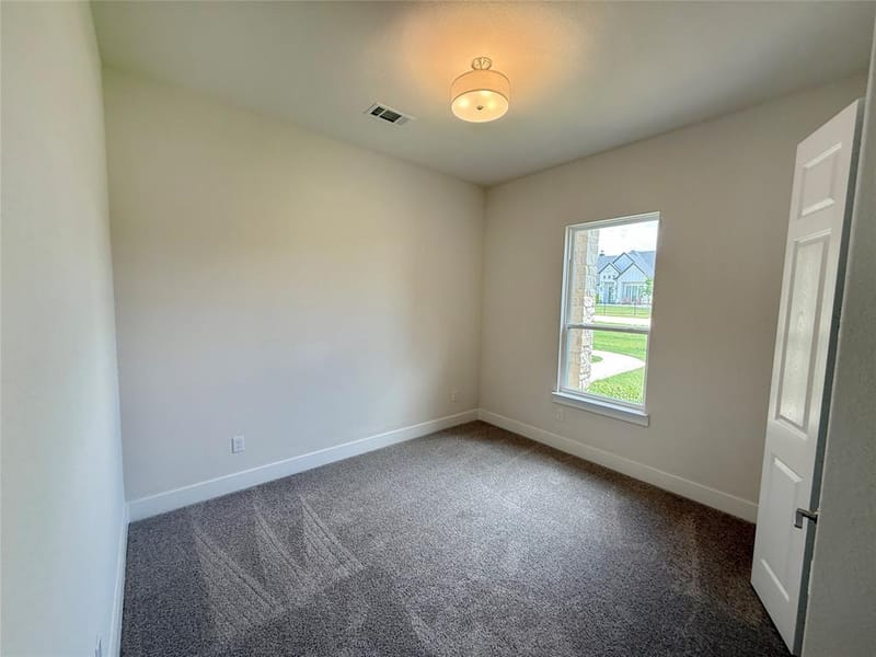 1300 Green Ridge, Weatherford TX 76085 - Photo 11
