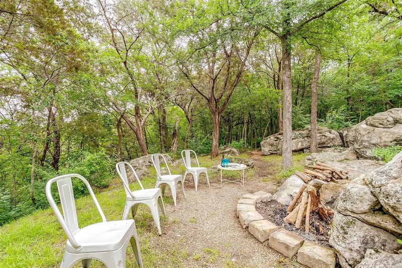 228 Rock Harbor Drive, Granbury TX 76048 - Photo 33