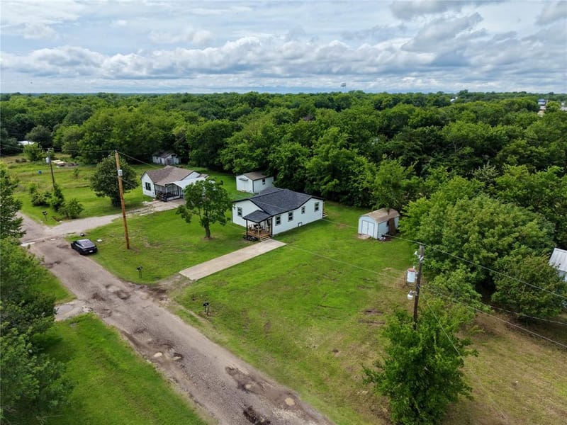 615 Smith Circle, Point TX 75472 - Photo 16