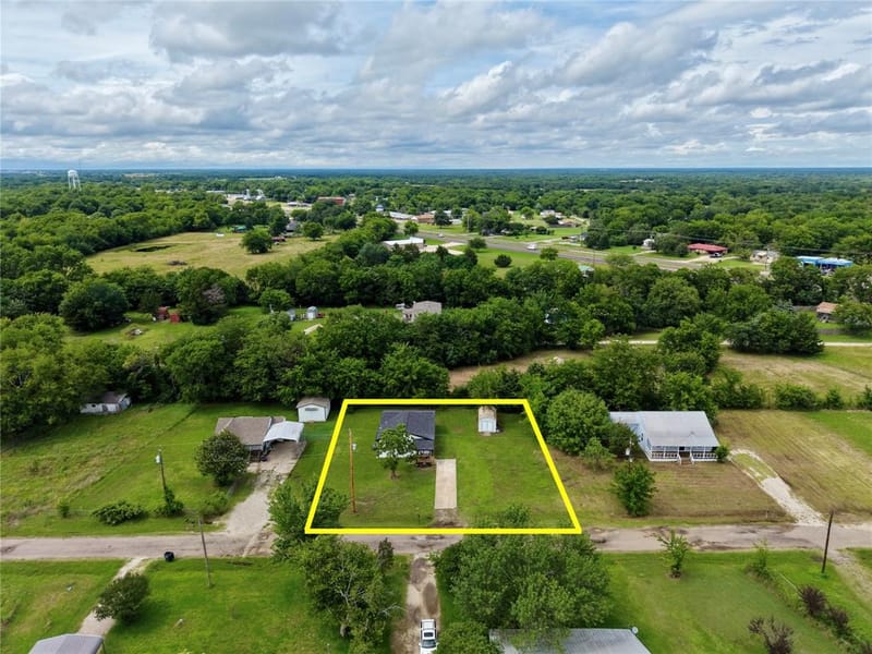615 Smith Circle, Point TX 75472 - Photo 3