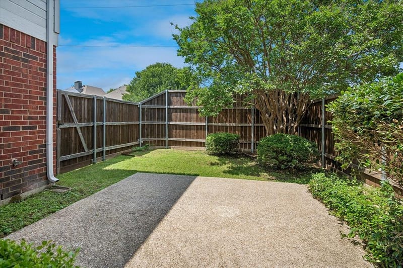 6227 Cupertino Trail, Dallas TX 75252 - Photo 33