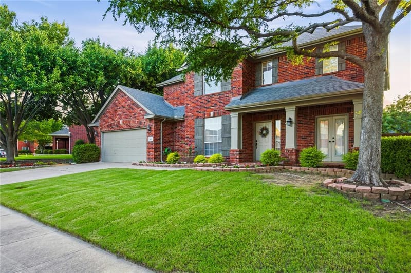 8612 Falcon Crest Drive, McKinney TX 75072 - Photo 4