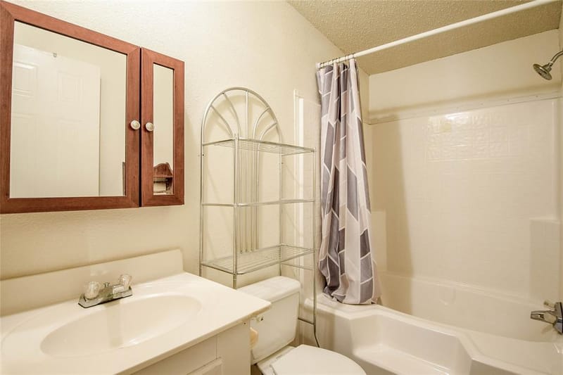 5420 Water View Drive, Granbury TX 76048 - Photo 27