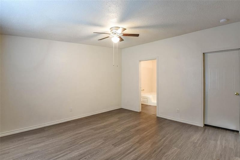 5420 Water View Drive, Granbury TX 76048 - Photo 20