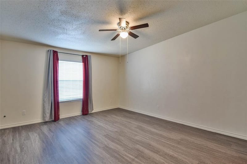 5420 Water View Drive, Granbury TX 76048 - Photo 21