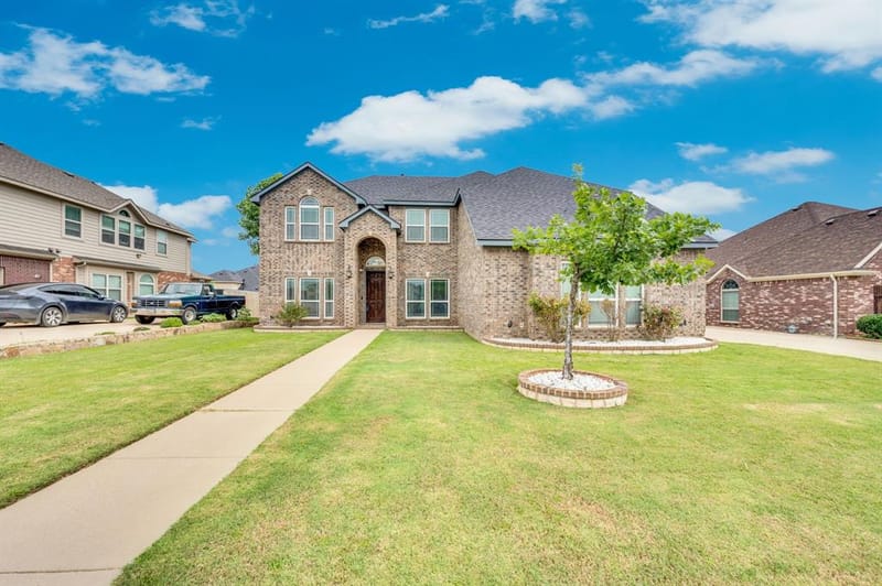 1611 Montelena Avenue, Kennedale TX 76060 - Photo 3