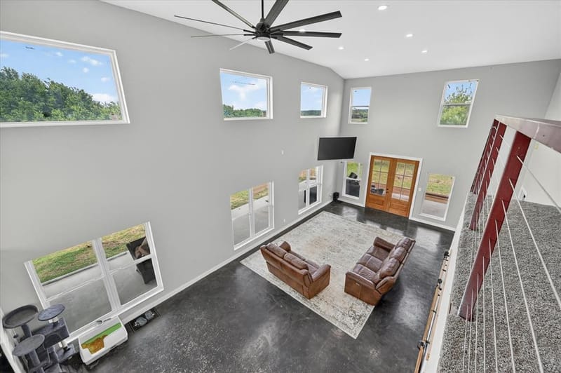 528 Hill County Road 4411, Grandview TX 76050 - Photo 21