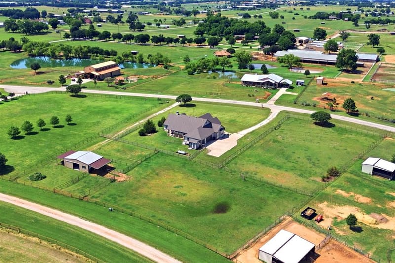 10040 Horseshoe Nail Road, Pilot Point TX 76258 - Photo 29