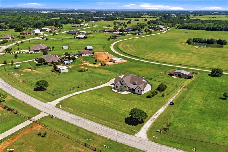 10040 Horseshoe Nail Road, Pilot Point TX 76258 - Photo 25