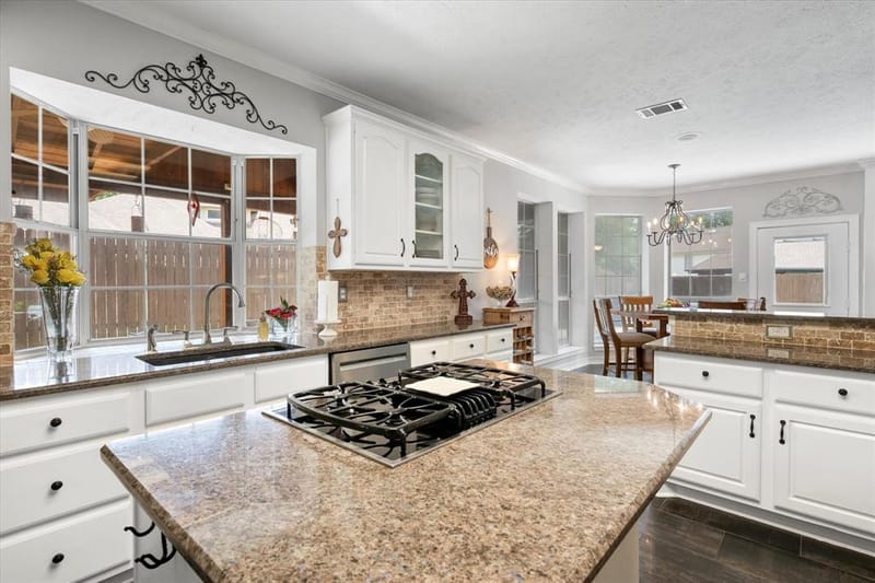 1408 Merion Drive, Mansfield TX 76063 - Photo 8