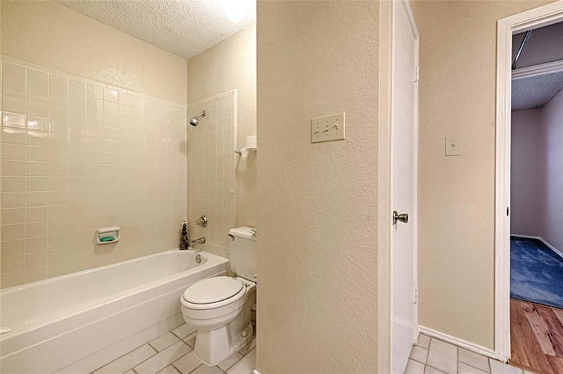 923 Courtney, Mesquite TX 75150 - Photo 18
