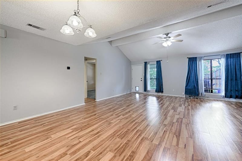 923 Courtney, Mesquite TX 75150 - Photo 8