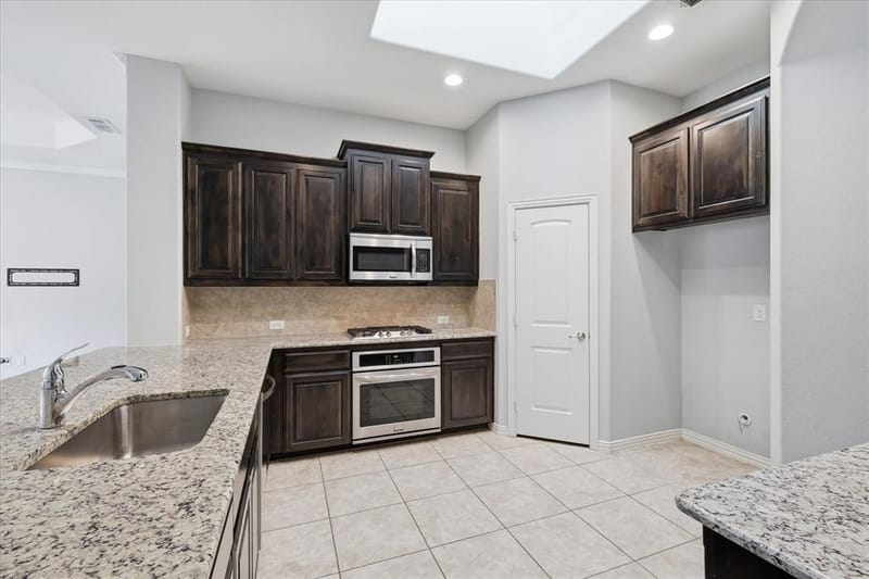2716 Frontier Drive, Denton TX 76210 - Photo 22