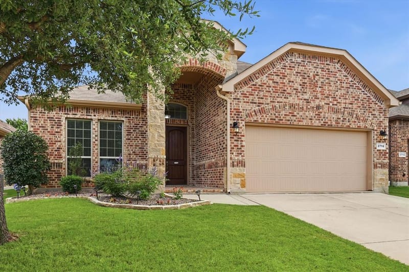 2716 Frontier Drive, Denton TX 76210 - Photo 3