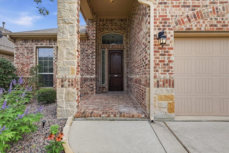 2716 Frontier Drive, Denton TX 76210 - Photo 4