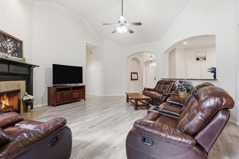 410 Charlie Way, Weatherford TX 76087 - Photo 8
