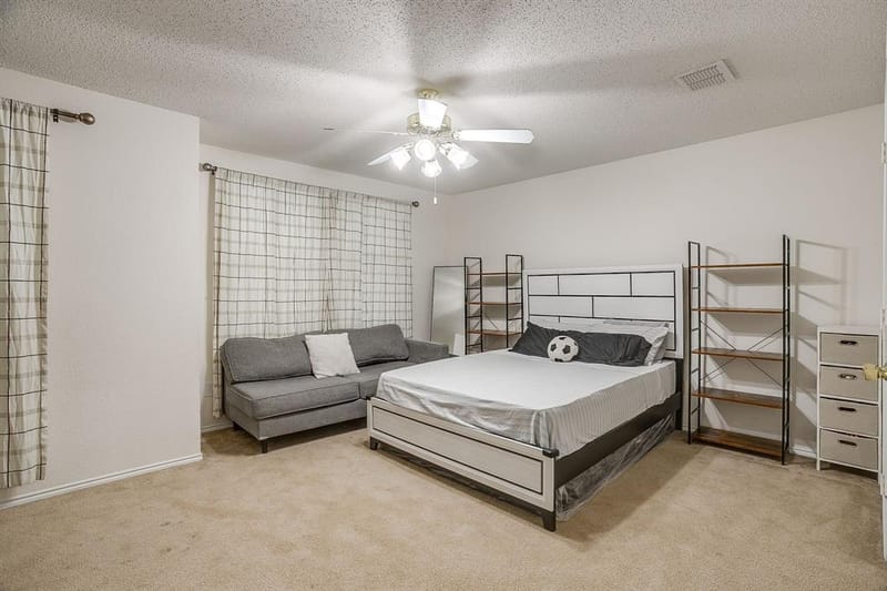 1956 Lariat Drive, Fort Worth TX 76247 - Photo 32