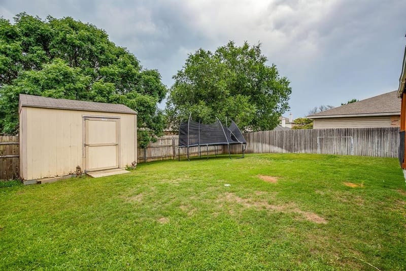 1956 Lariat Drive, Fort Worth TX 76247 - Photo 38