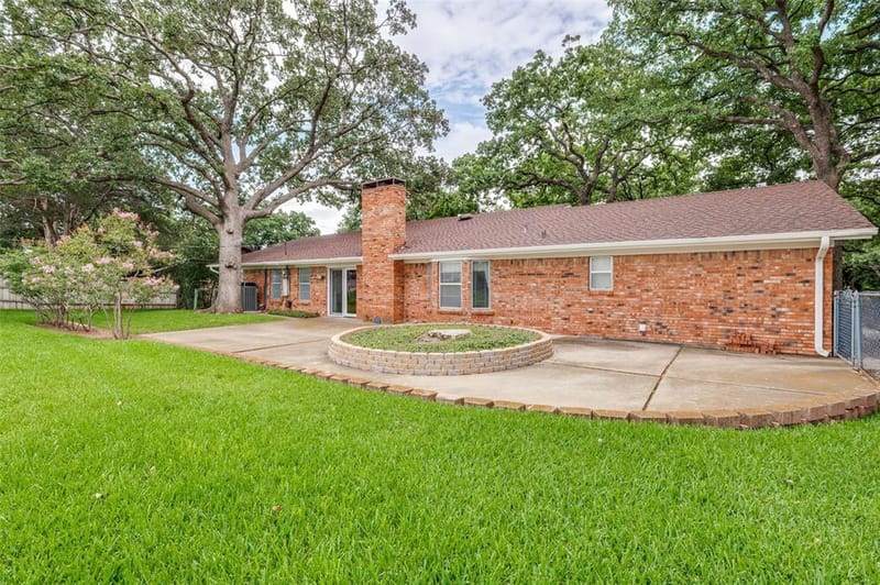 607 N Parkridge Drive, Mansfield TX 76063 - Photo 22