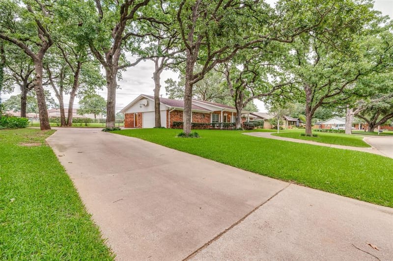 607 N Parkridge Drive, Mansfield TX 76063 - Photo 24