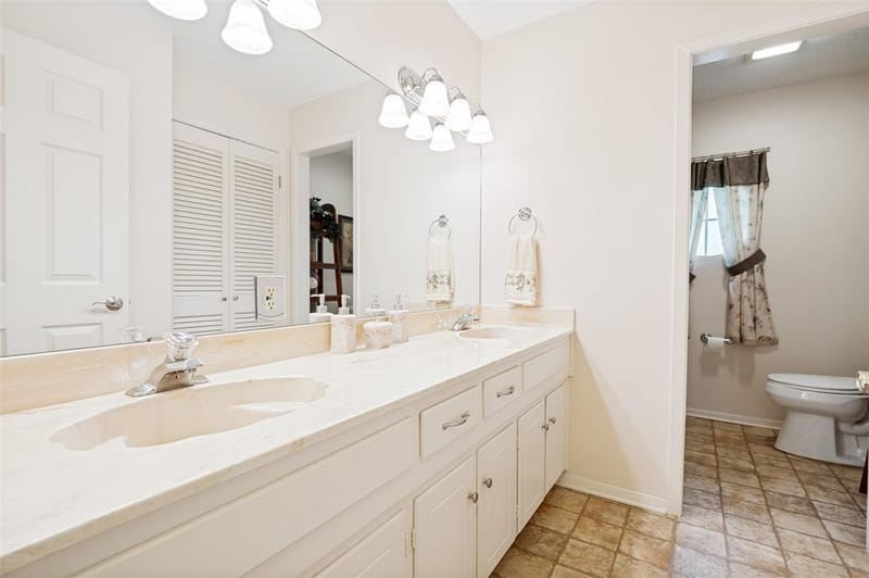 607 N Parkridge Drive, Mansfield TX 76063 - Photo 18