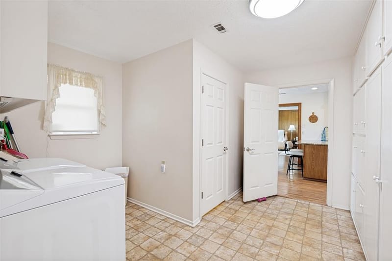 607 N Parkridge Drive, Mansfield TX 76063 - Photo 19