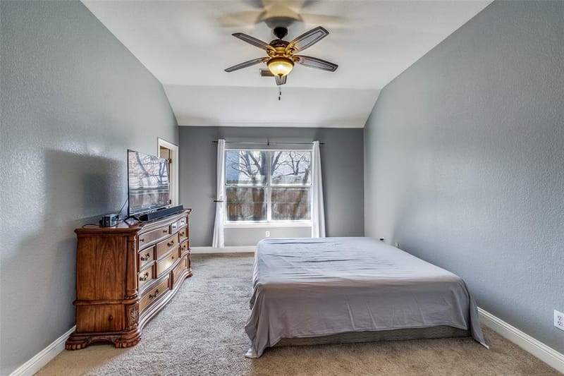 4621 Saint Francis Avenue, Dallas TX 75227 - Photo 19