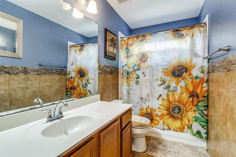 4621 Saint Francis Avenue, Dallas TX 75227 - Photo 21