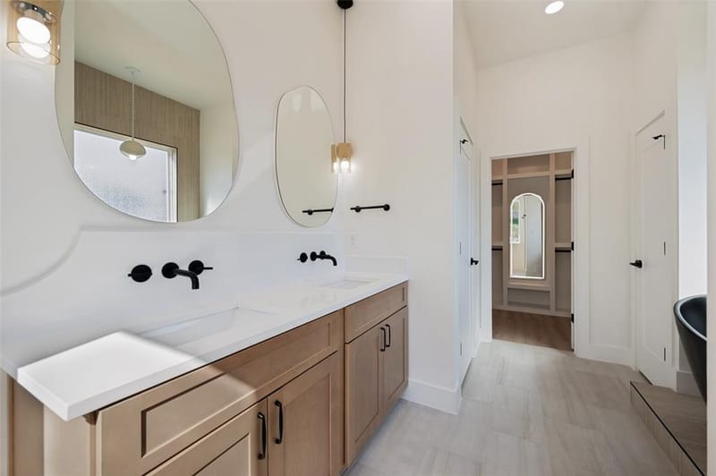 910 Gallant Fox Drive, Dallas TX 75211 - Photo 19